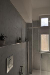 Valentine Home Lesa