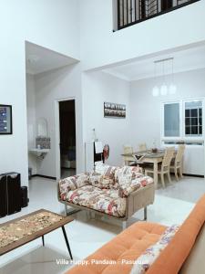 Villa Unik Private Pool Pandaan