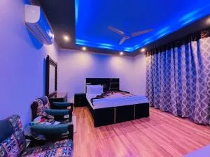 Alpine Family lodges - Khanpur