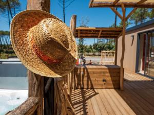 Campings Camping Village Le Vieux Port***** : photos des chambres