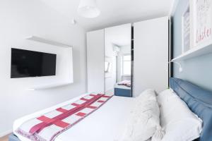 Easylife - Milano - Rontgen 24D - Bocconi