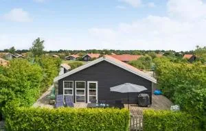 4 Bedroom Beautiful Home In Væggerløse - Nykøbing Falster