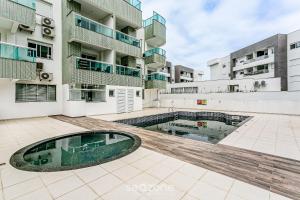 Lindo e espaçoso apartamento nos Ingleses SDO206