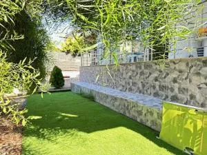 Oliver suit - Ayios Yeoryios