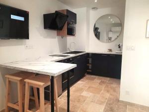 Appartements Studio 2 - Appart- hotel avec terrasse - TU ELLETA : photos des chambres