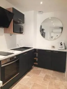 Studio 2 - Appart' hôtel avec terrasse - TU ELLETA - 维桑