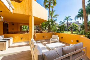 Superb Costalita in Beachfront complex RDR406