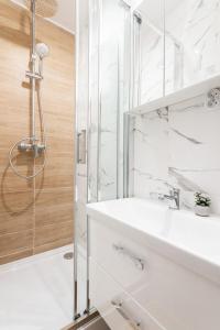 SuperApart Tarchomińska apt 20 - Studio z Wi-Fi