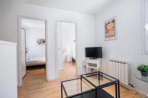 23PTBG1090 - Beautiful 2BR Apartment near Sants