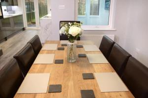 Luxury 8-Bed 2 Bath Contractor Ready!