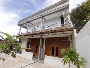 Mommy Cafe Guesthouse - 庞岸达兰