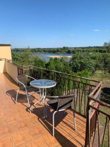 Dom z widokiem na Wisłę, ogrodem i parkingiem AC Progres