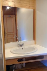 Chalets Chalet Bolquere Pyrenees 2000 a la location pour 6 personnes : photos des chambres