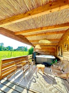 Mediterranean style chalet with jacuzzi and garden near Amsterdam