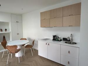 Appartements Charmante Maison 2 pieces proche centre-ville : photos des chambres