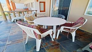 Sea you at the Beach House 4 by Kivoya