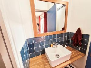 Maisons de vacances belle Maison familiale, jardin : photos des chambres