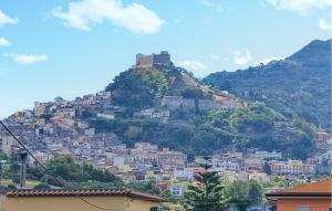 Awesome Apartment In Santa Lucia Del Mela img7