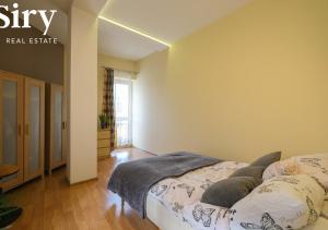 Penthouse in the Center - by Hosty