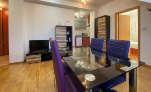 One-Bedroom Apartment with Mountain View - Attic room in Apartment Piknik