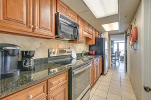 Oceanfront Balcony Resort Condo in Myrtle Beach