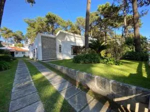 Coral Beach House - Cais Novo