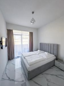 Silver Moon Residence 3