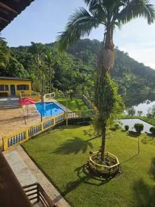 Sítio com acesso à represa e vista paradisíaca - Varginha