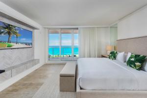 Oceanview Private Condo at 1 Hotel & Homes -1122