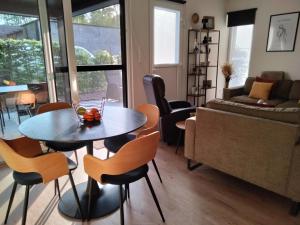 Theressa - Free Wifi en Netflix