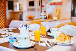 Hotels Plage des Pins : photos des chambres
