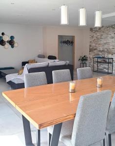 Belle villa avec piscine vue montagne à 10 mn de la mer à Argeles