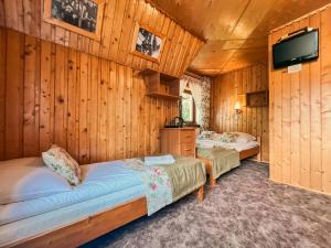 Buńdówka- Pokoje Gościnne - Zniżki na Termy - Stoki narciarskie - Śniadania