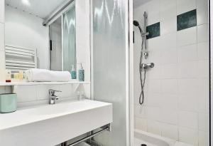 Résidence Les Hauts Lieux - Joli studio 4 personnes à Tignes au pied des commerces et proche des pistes dans le quartier du Rosset. Charmant studio cabine MAE-2137