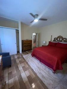 Boston Bay, Portland Cozy Corner