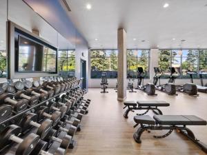 Spacious 1Bedroom 1bath Heart of Redmond