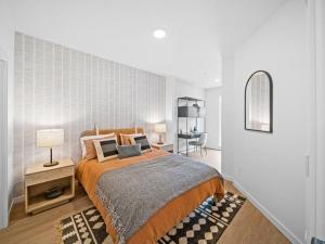 Spacious 1Bedroom 1bath Heart of Redmond