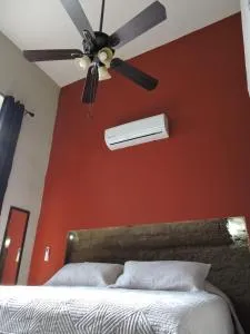 Alojamiento Suite ubicada a 1 cuadra del Parian en Centro Tlaquepaque Privada e Independiente - Tonalá