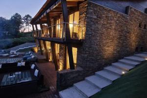 PONTE de LIMA CHALET POOL & GOLF