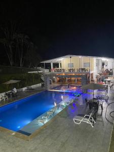 Finca Villa Carmen, Vía Magdalena