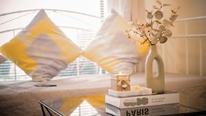 C&C Studio - Comfy Nest Near Airport & City Access