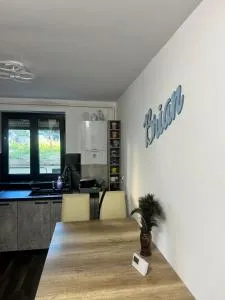 Apartment Trendy Brian - Вулкан