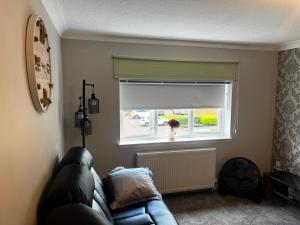 5 minutes to Glasgow airport