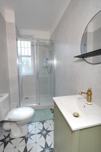 Stylish Fringe Flat Near Leith Walk Fast Wi-Fi & Self Check-In