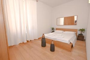 EXCLUSIVE Ponte Vecchio Apartment