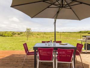 Maisons de vacances Maison calme, entouree de marais, proche plage et commerces, avec jardin et equipements complets - FR-1-306-1283 : photos des chambres