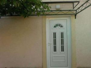 Apartments by the sea Grebastica, Sibenik - 23496