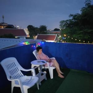 Phòng Giường Đôi Với Phòng Tắm Chung (Double Room with Shared Bathroom)