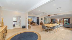 Pearl Beach Quarterdeck