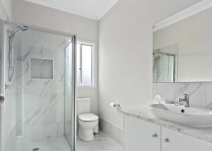 Nest 6 Battunga Ave Port Elliot - No Linen Included